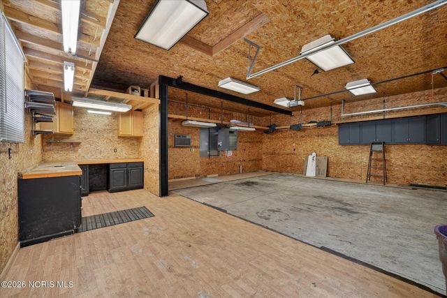 280 Dulton Drive, Toledo, OH 43615