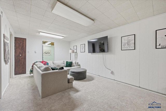 2322 LOCKWOOD DR, Rapid City, SD 57702