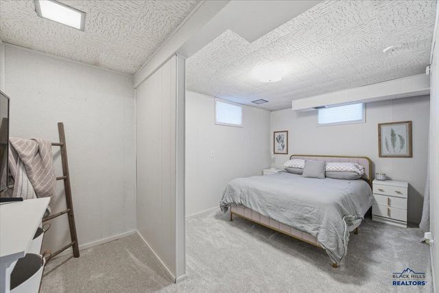 2322 LOCKWOOD DR, Rapid City, SD 57702