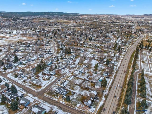 2322 LOCKWOOD DR, Rapid City, SD 57702