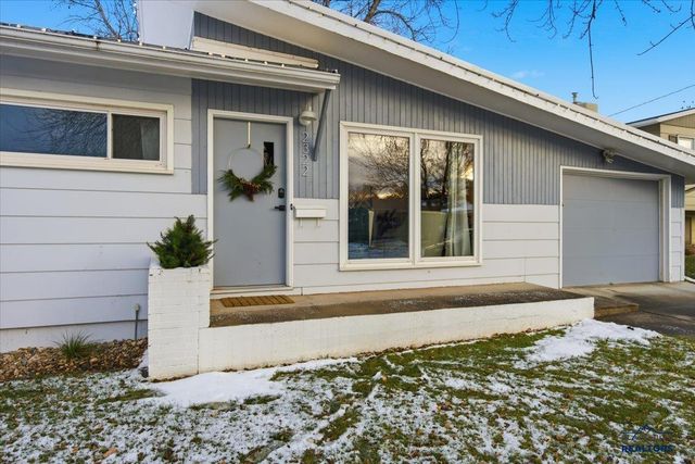 2322 LOCKWOOD DR, Rapid City, SD 57702