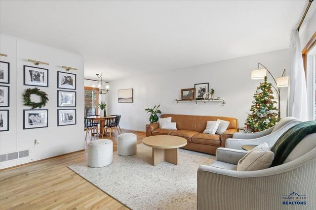 2322 LOCKWOOD DR, Rapid City, SD 57702