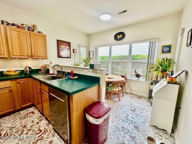 57 Summerhill Drive, Manahawkin, NJ 08050