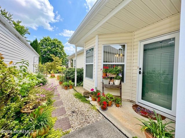 57 Summerhill Drive, Manahawkin, NJ 08050