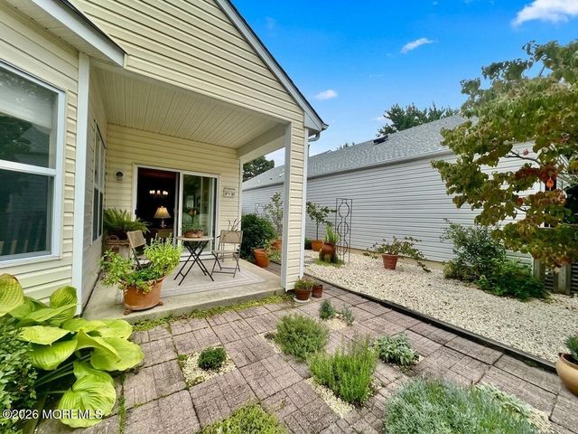 57 Summerhill Drive, Manahawkin, NJ 08050