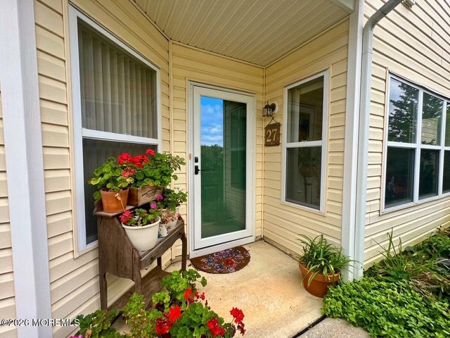 57 Summerhill Drive, Manahawkin, NJ 08050