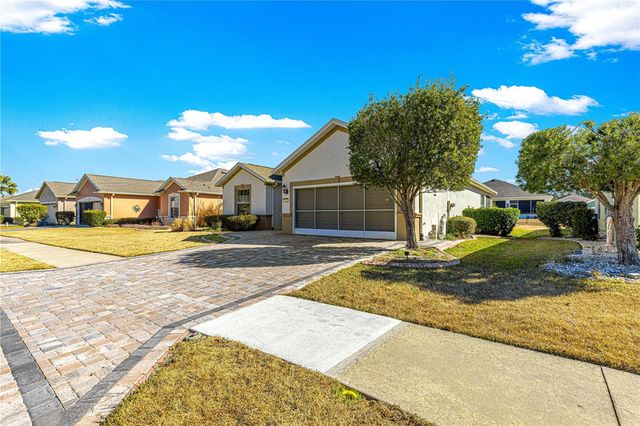 9256 SW 66TH LOOP, Ocala, FL 34481