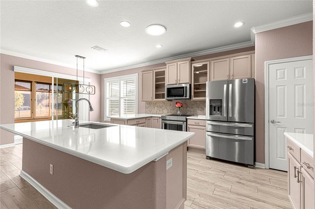 9256 SW 66TH LOOP, Ocala, FL 34481