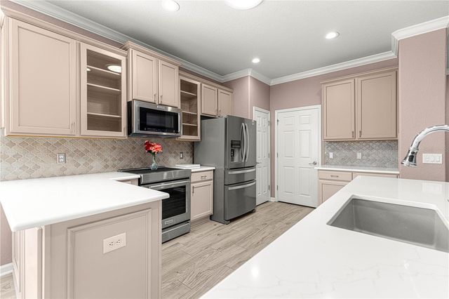 9256 SW 66TH LOOP, Ocala, FL 34481