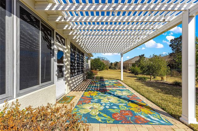 9256 SW 66TH LOOP, Ocala, FL 34481