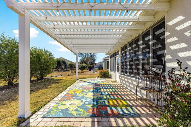 9256 SW 66TH LOOP, Ocala, FL 34481