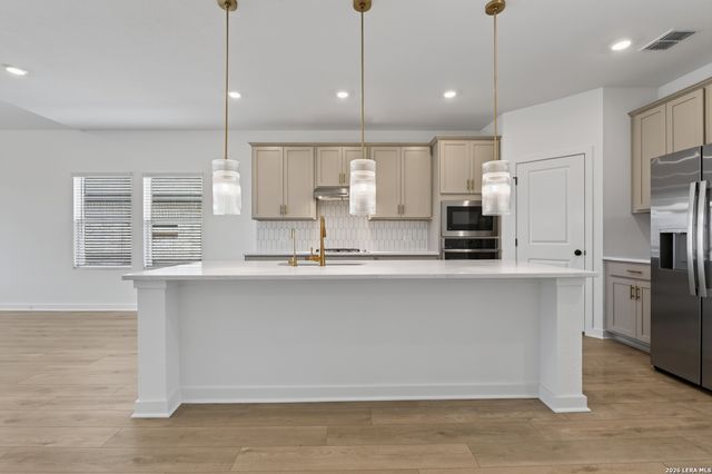 1262 Hightower Ln, San Antonio, TX 78245