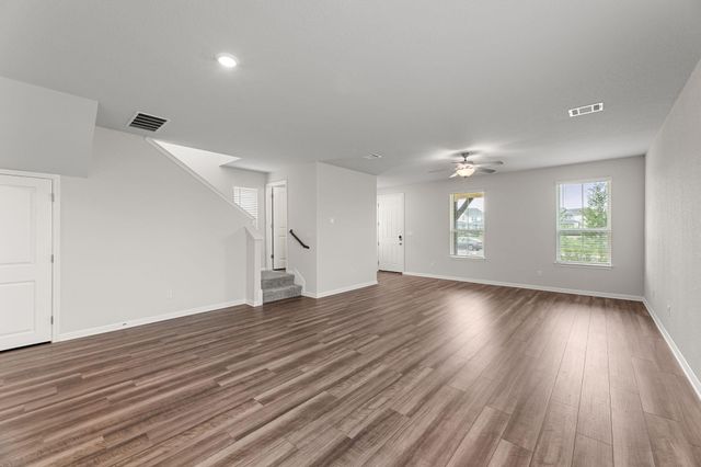 354 Lost Mine Peak LN, Dripping Springs, TX 78620