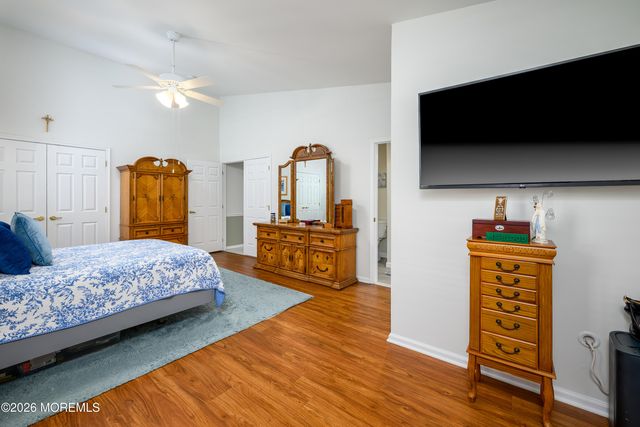 2324 N Chanticleer Court, Toms River, NJ 08755