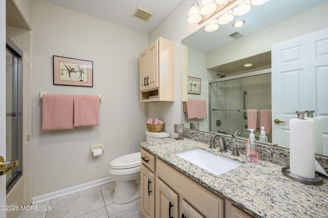 2324 N Chanticleer Court, Toms River, NJ 08755