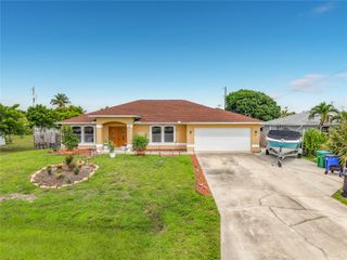 2221 SW 3RD AVENUE, Cape Coral, FL 33991