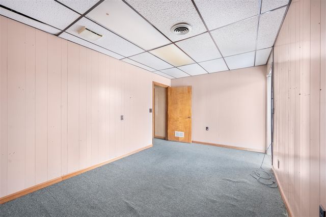 203 S 3rd Avenue, Big Rapids, MI 49307