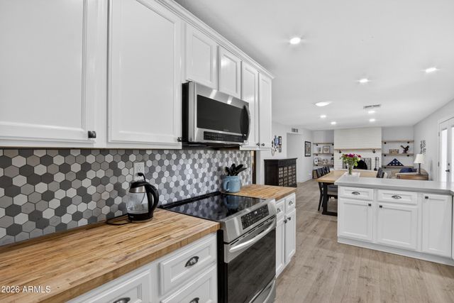 418 W JASPER Drive W, Chandler, AZ 85225
