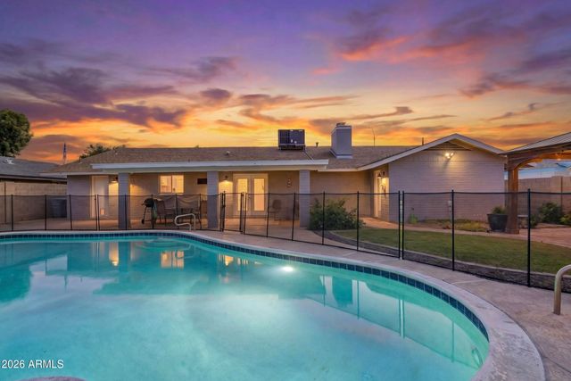 418 W JASPER Drive W, Chandler, AZ 85225