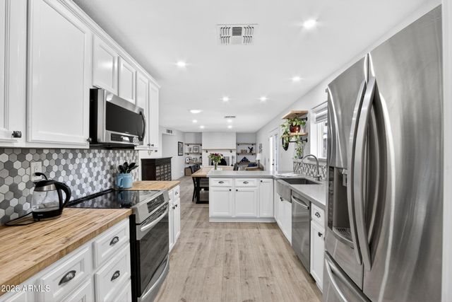 418 W JASPER Drive W, Chandler, AZ 85225