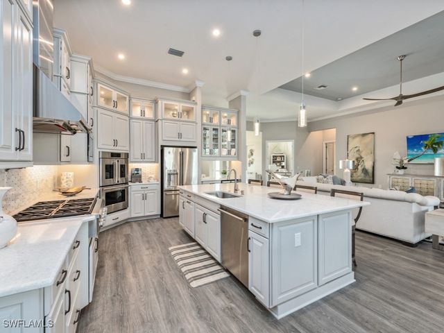 3417 Wellfleet LN, Naples, FL 34114