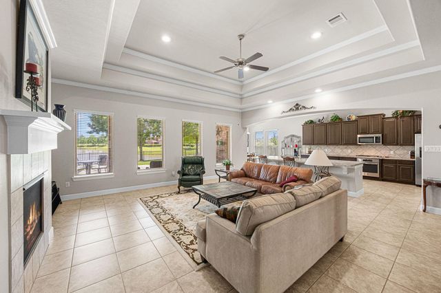 90 Rivercove Lane, Richmond, TX 77406