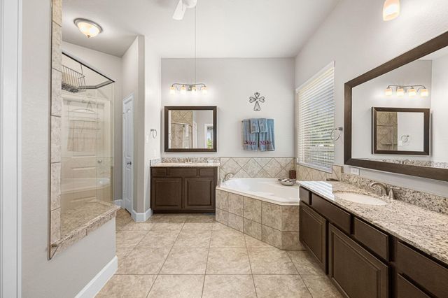 90 Rivercove Lane, Richmond, TX 77406