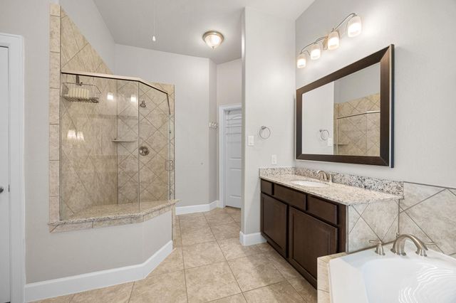 90 Rivercove Lane, Richmond, TX 77406
