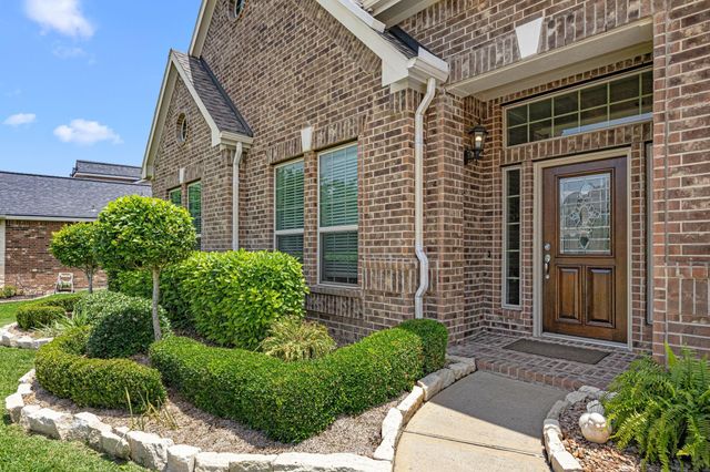 90 Rivercove Lane, Richmond, TX 77406