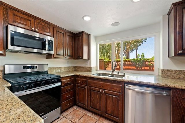 941 Inn Keeper D, Corona, CA 92881