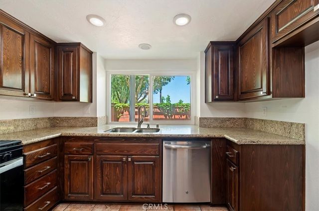941 Inn Keeper D, Corona, CA 92881