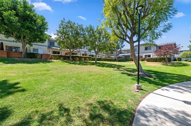 941 Inn Keeper D, Corona, CA 92881