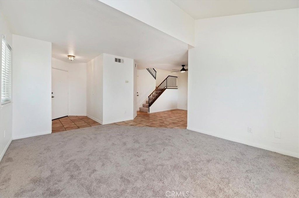 Image 10 of property listing at 941 Inn Keeper D, Corona, CA 92881