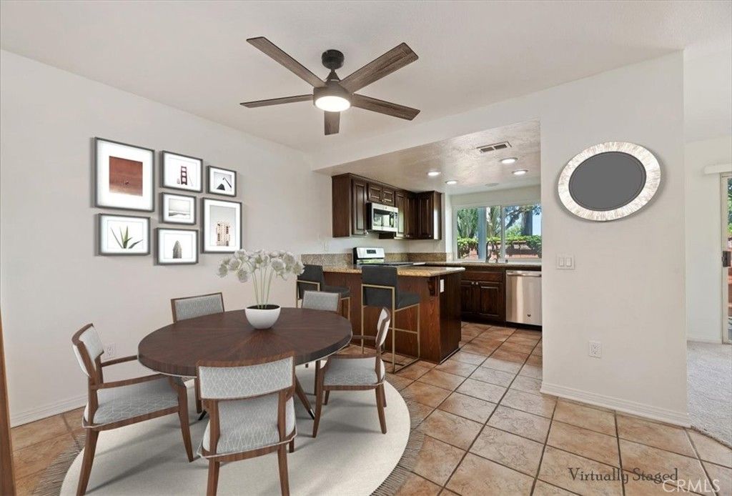 Image 12 of property listing at 941 Inn Keeper D, Corona, CA 92881