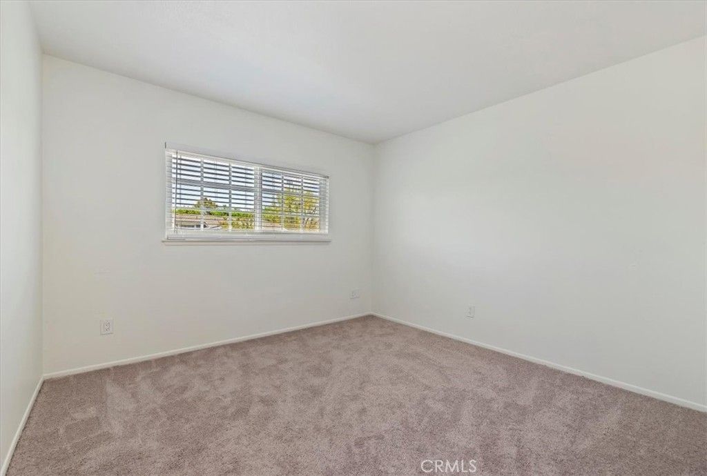 Image 21 of property listing at 941 Inn Keeper D, Corona, CA 92881