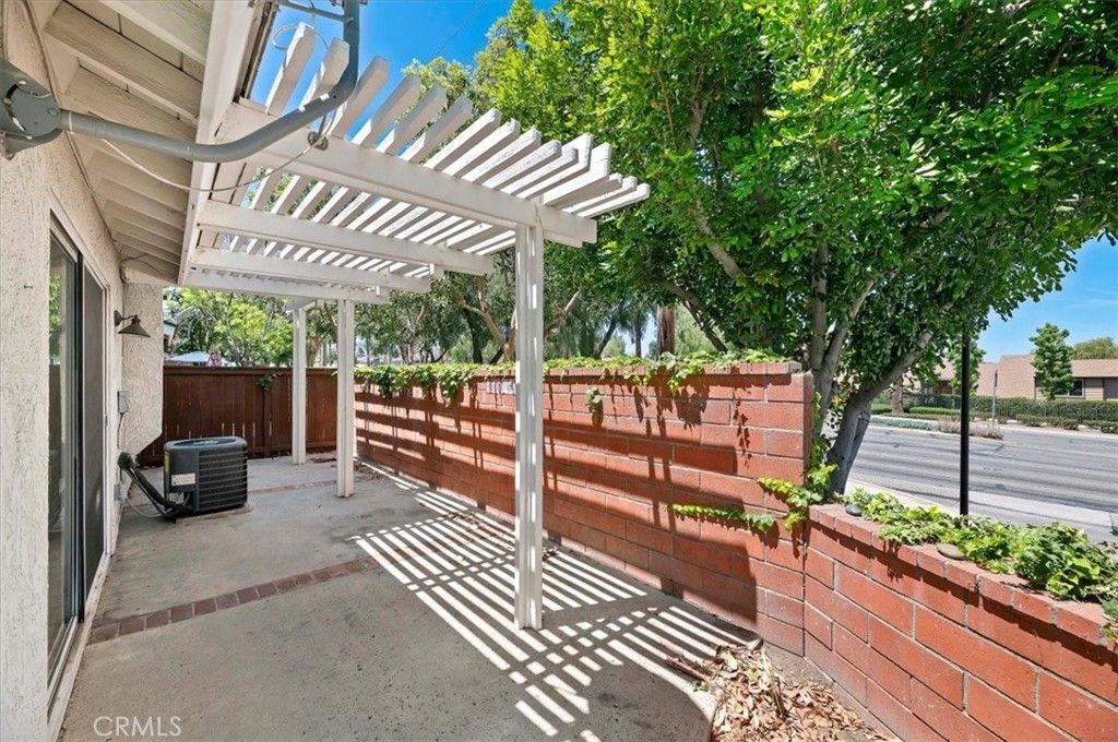 Image 31 of property listing at 941 Inn Keeper D, Corona, CA 92881