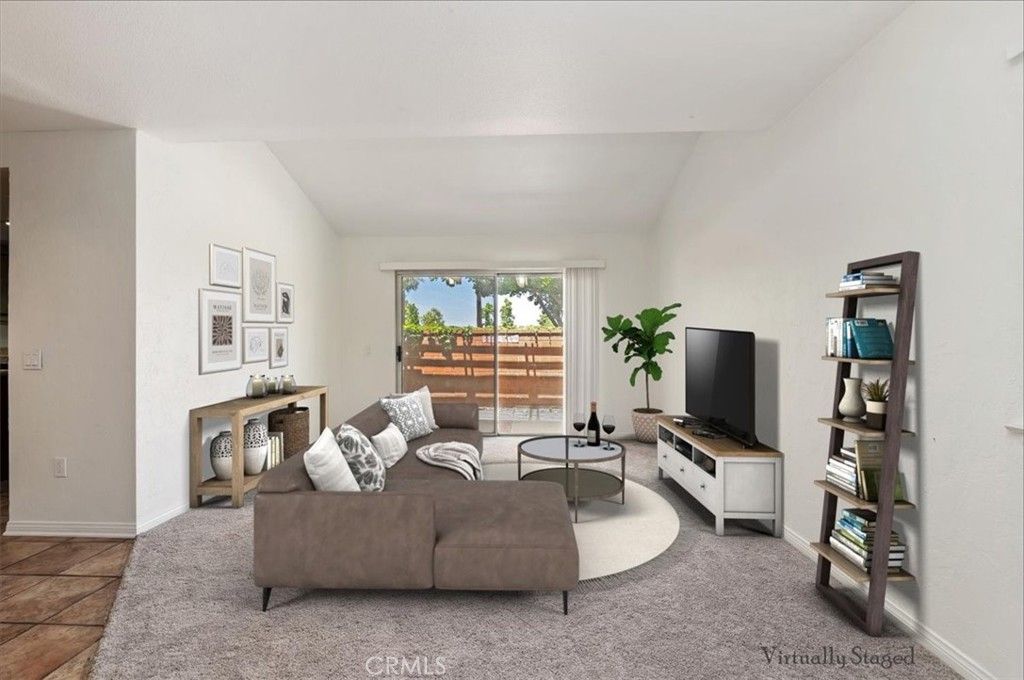 Image 8 of property listing at 941 Inn Keeper D, Corona, CA 92881