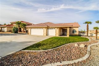 17772 Pebble Beach, Victorville, CA 92395