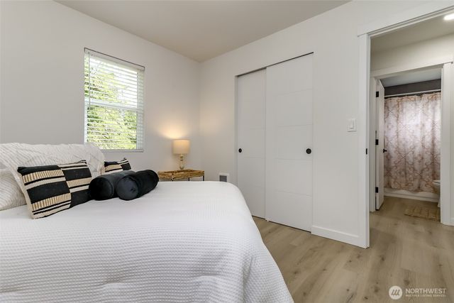 1408 Price Rd, Bremerton, WA 98312
