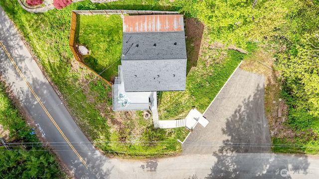 1408 Price Rd, Bremerton, WA 98312