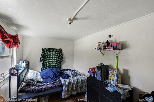 1317 6th Street, Port Huron, MI 48060