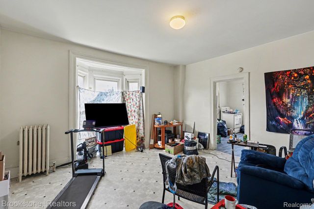 1317 6th Street, Port Huron, MI 48060