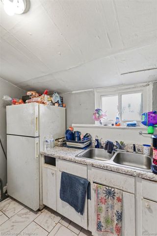 1317 6th Street, Port Huron, MI 48060