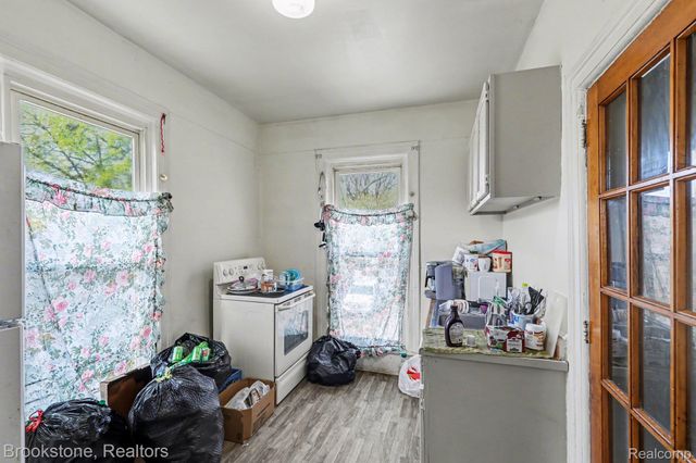 1317 6th Street, Port Huron, MI 48060