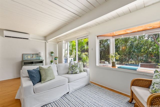 6370 Hawaii Kai Drive 2, Honolulu, HI 96825