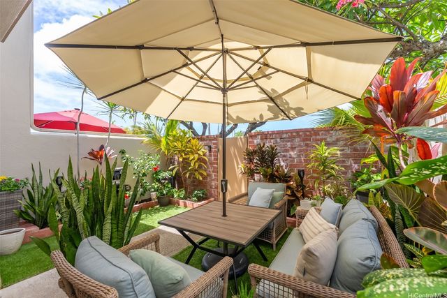 6370 Hawaii Kai Drive 2, Honolulu, HI 96825