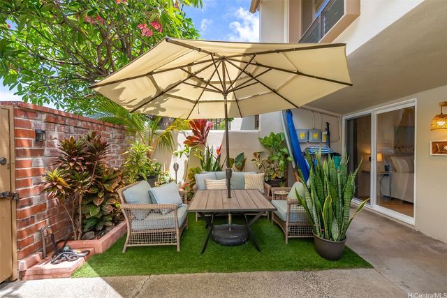 6370 Hawaii Kai Drive 2, Honolulu, HI 96825
