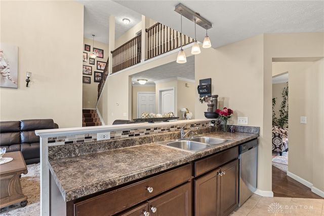 4146 Spicebush Drive, Tipp City, OH 45371