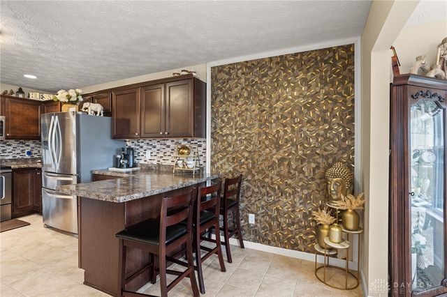 4146 Spicebush Drive, Tipp City, OH 45371