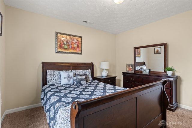 4146 Spicebush Drive, Tipp City, OH 45371
